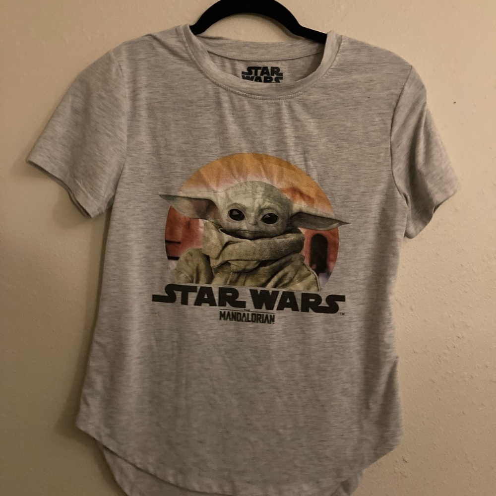 Baby Yoda shirt